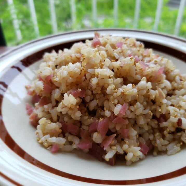 【独居自炊】玄米カリカリ梅飯